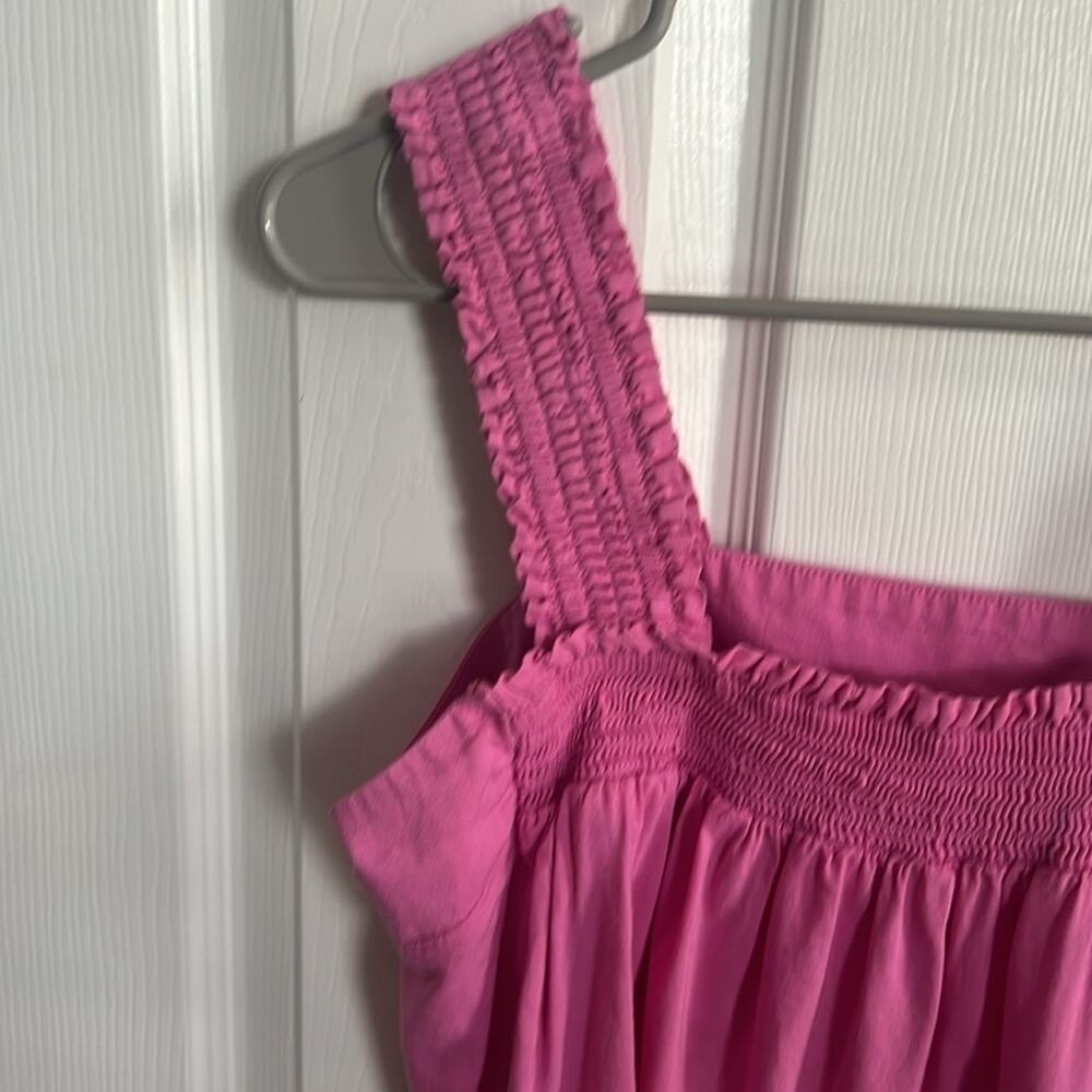 a.n.a Smocked Tank Top Sleeveless Casual Pink Blouse Square Neck Size M - Picture 2 of 7